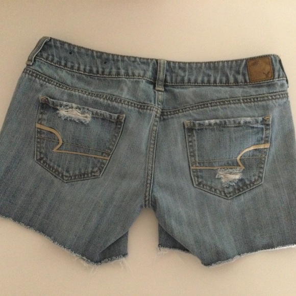 American Eagle Cut-Off Shorts - Picture 2 of 3